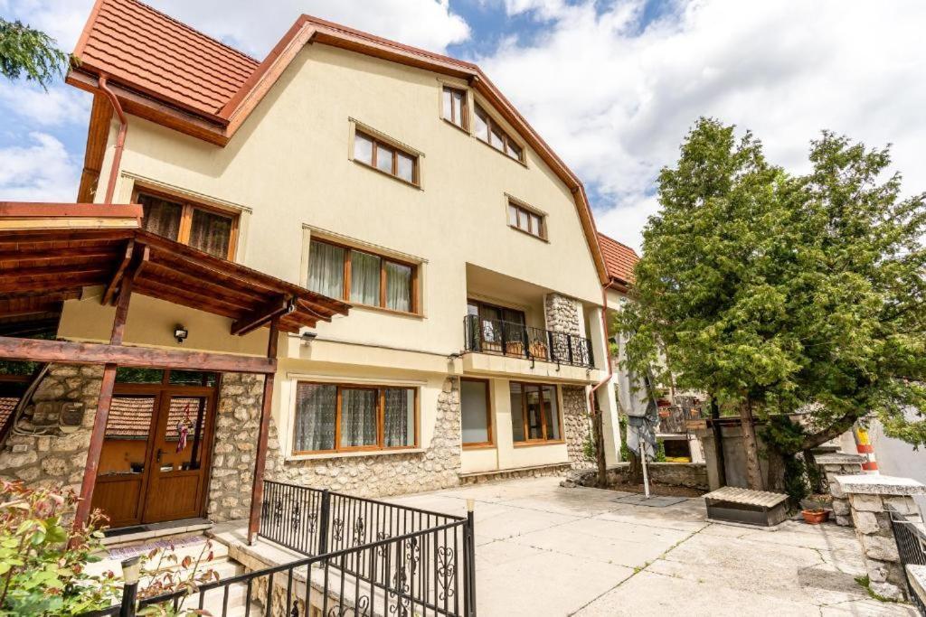 Panoramic Center Rooms Brasov Exterior photo